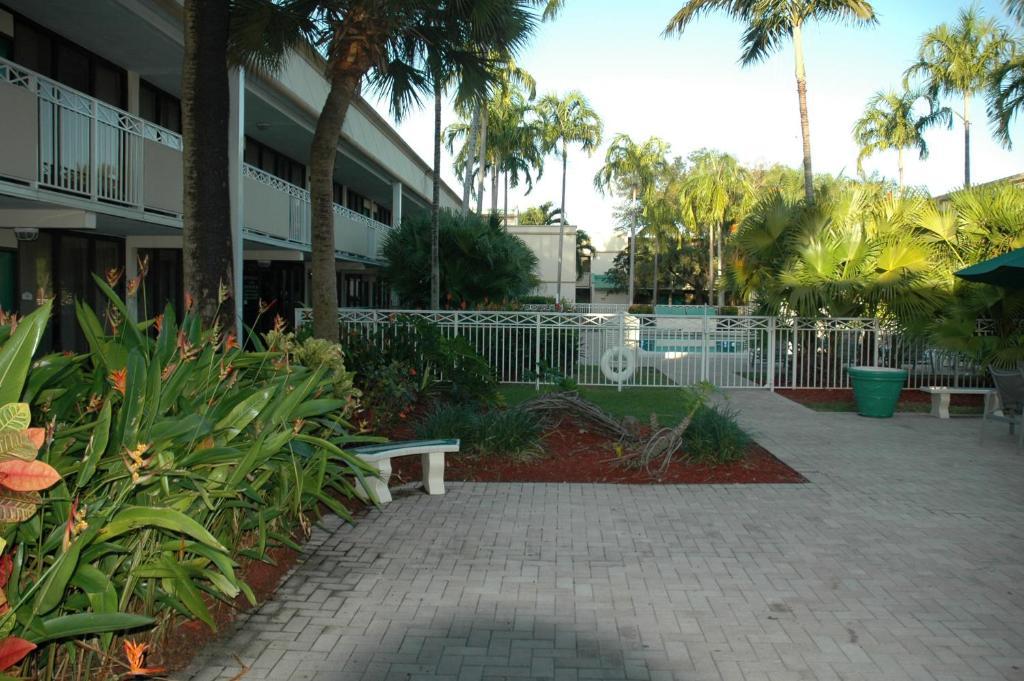 Sawgrass Inn & Conference Center プランテーション エクステリア 写真