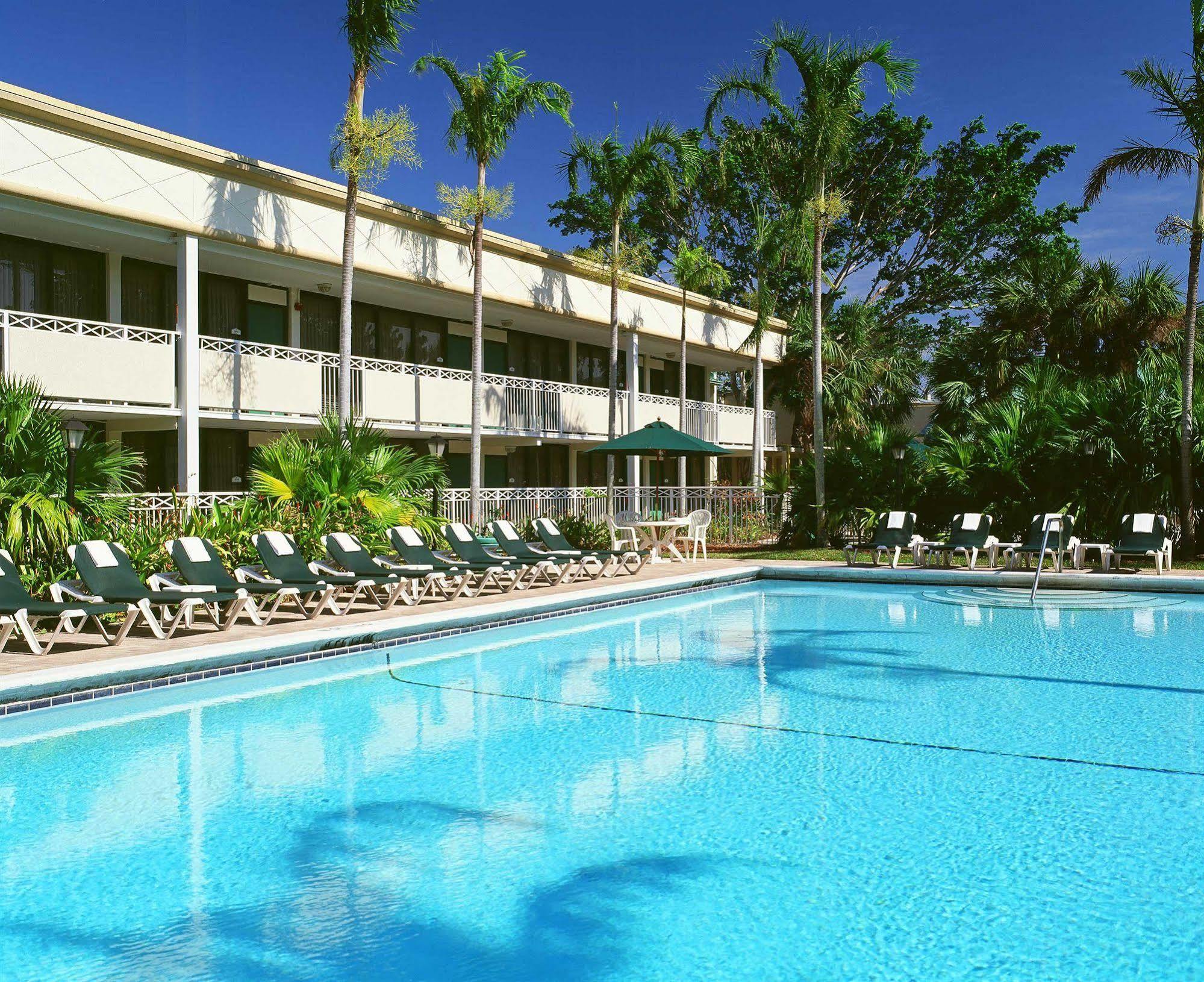 Sawgrass Inn & Conference Center プランテーション エクステリア 写真