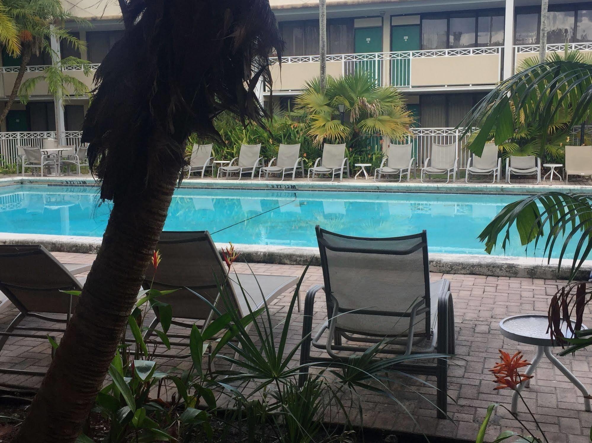Sawgrass Inn & Conference Center プランテーション エクステリア 写真